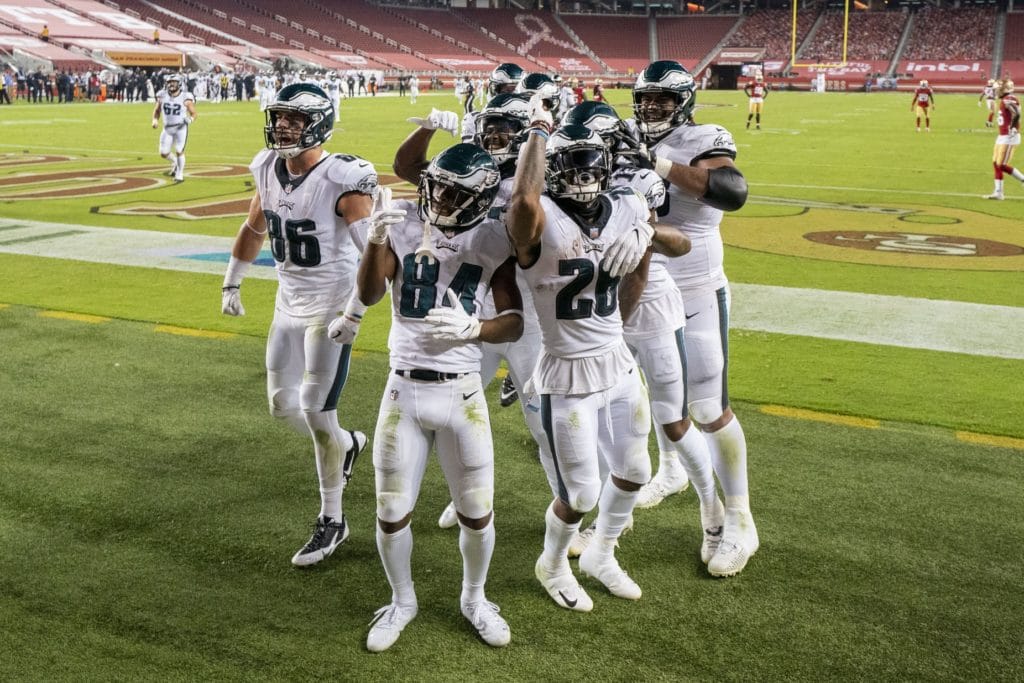 eagles steelers odds