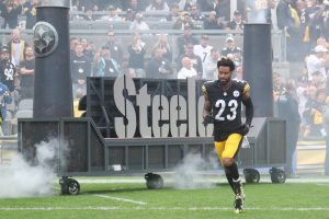 Oct 12, 2025; Pittsburgh, Pennsylvania, USA; Pittsburgh Steelers cornerback Darius Slay (23) takes the field against the Cleveland Browns at Acrisure Stadium.