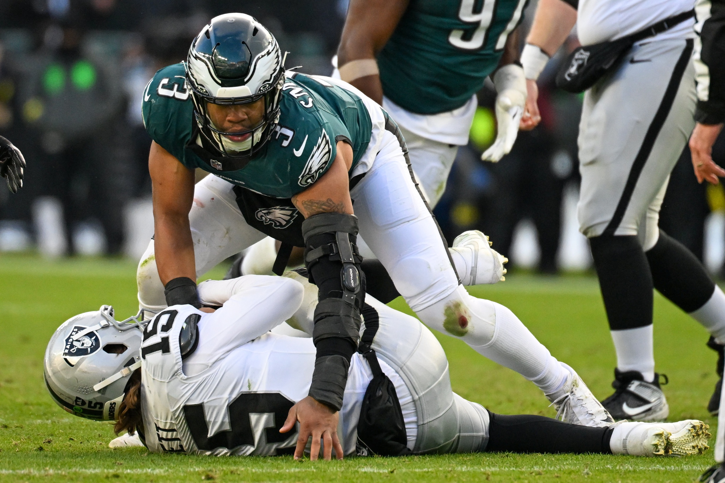 The Eagles and Raiders Played the Fastest NFL Game This Century