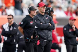 Arizona Cardinals head coach Jonathan Gannon looks onto the field during a NFL game between the Cincinnati Bengals and Arizona Cardinals, Sunday, Dec. 28, 2025, at Paycor Stadium in downtown Cincinnati.