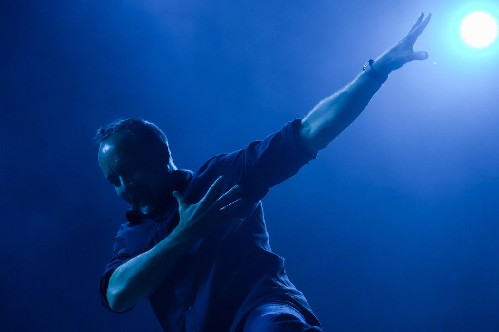 Dave Matthews waves to the crowd as he and the rest of Dave Matthews Band walk on stage on the final day of RiverBeat Music Festival at Tom Lee Park in Memphis, Tenn., on May 3, 2026.