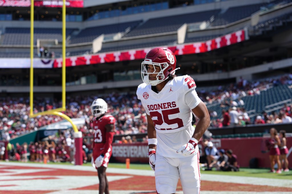 Sep 13, 2025; Philadelphia, Pennsylvania, USA; Oklahoma Sooners defensive back Michael Boganowski (25) leaves the field against the Temple Owls in the first half at Lincoln Financial Field.