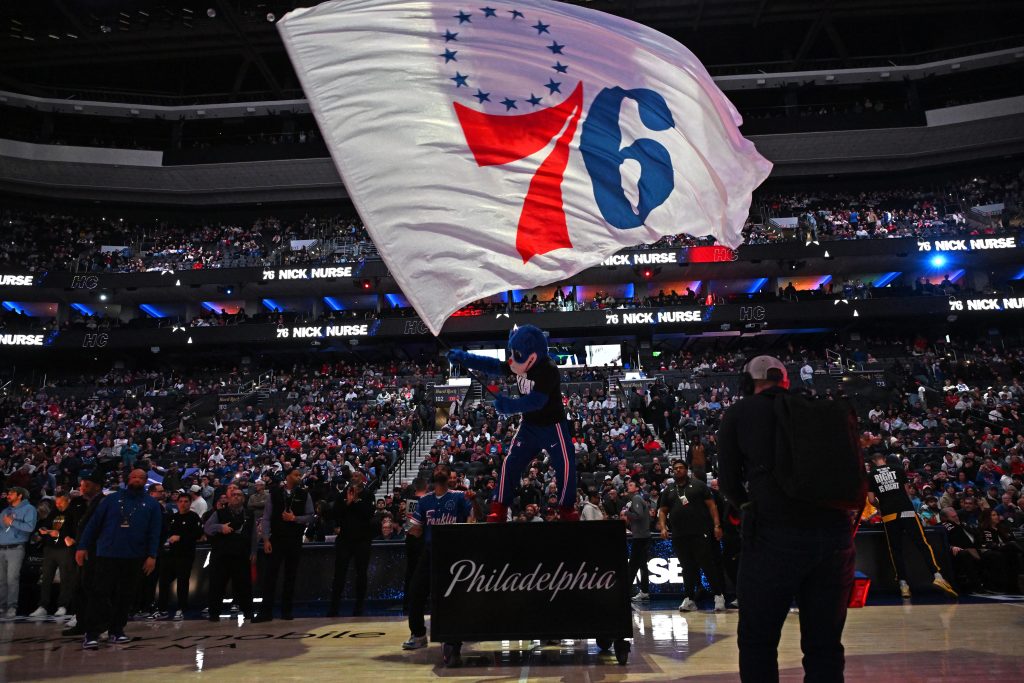 Jan 19, 2026; Philadelphia, Pennsylvania, USA; Philadelphia 76ers mascot Franklin hypes up the crowd before game against the Indiana Pacers at Xfinity Mobile Arena.
