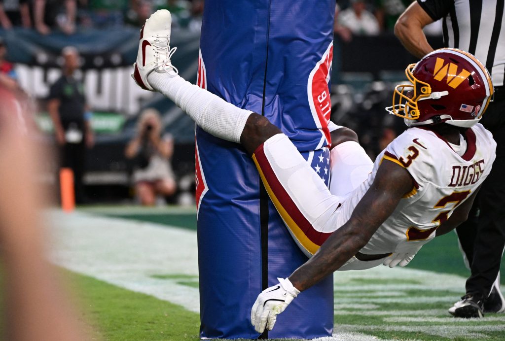 Sep 13, 2026; Philadelphia, Pennsylvania, USA; Washington Commanders wide receiver Stefon Diggs (3) celebrates after a touchdown against the Philadelphia Eagles during the second half at Lincoln Financial Field.