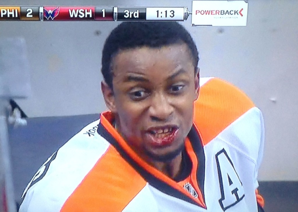 Wayne Simmonds should be the Flyers' logo, pic via Reddit