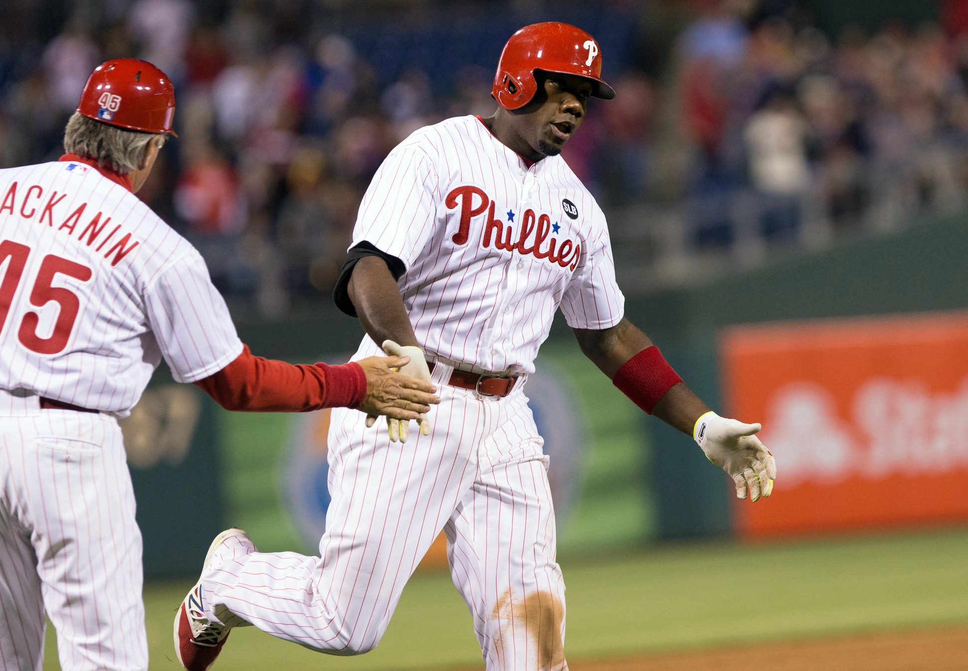 ryan howard home runs