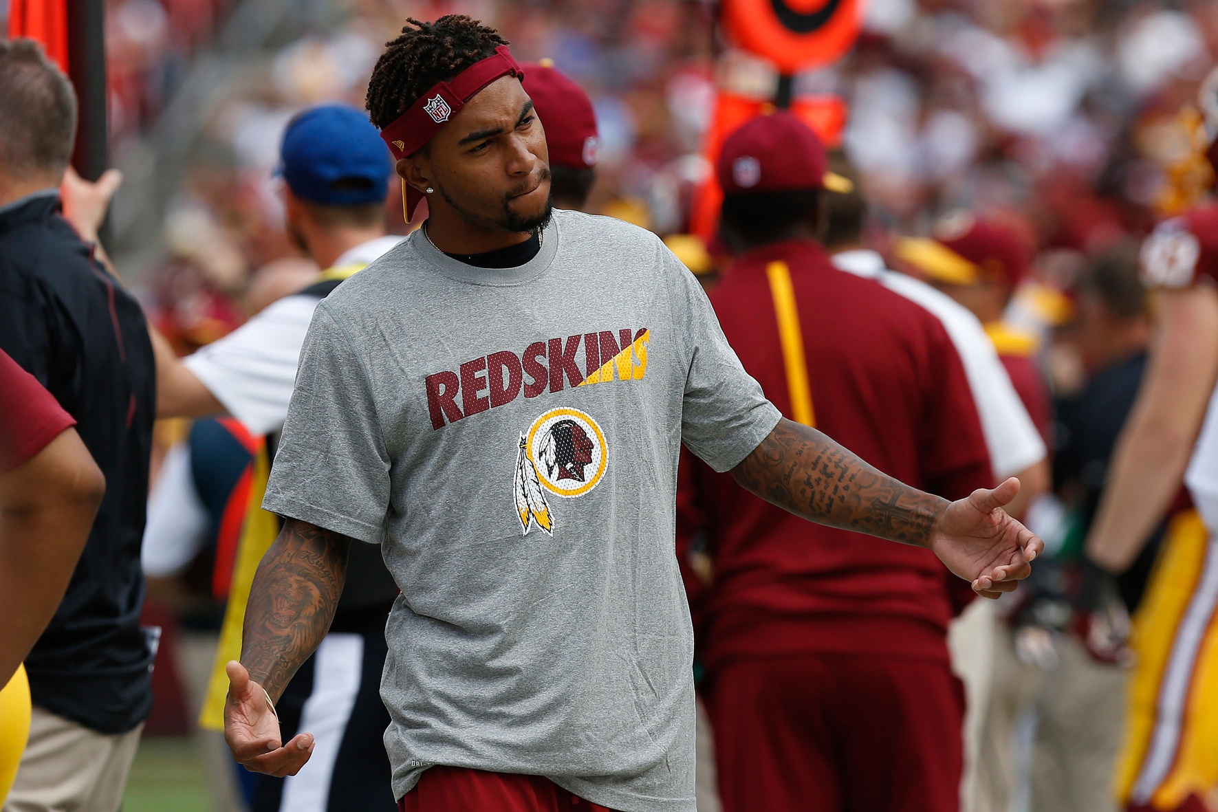 Roundup: DeSean Jaccson’s Future, AI’s Suits, A Chipmoji, Chip’s New House, Draft Kings