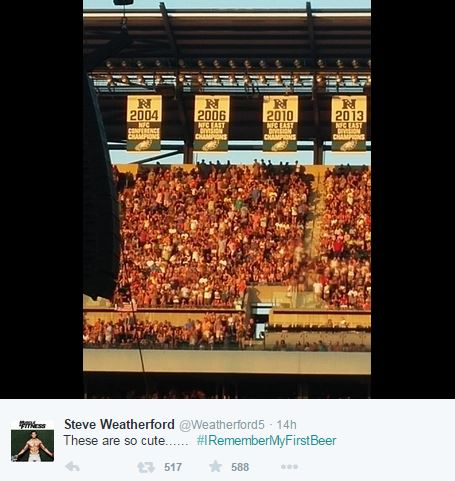 Unemployed Punter Steve Weatherford Still Yelling into the Abyss on Twitter