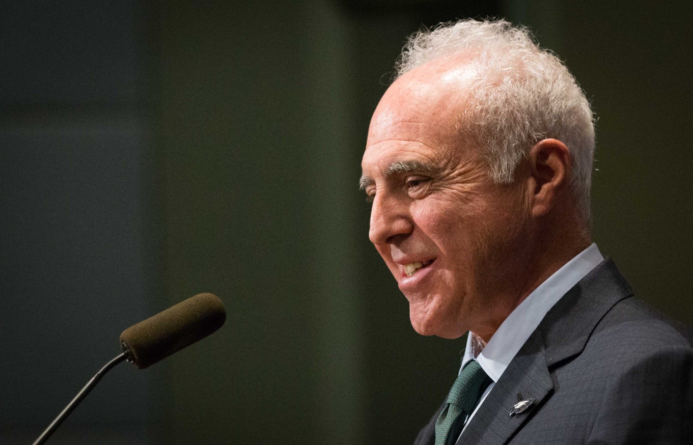 Here Are the Candidates to Whom Your Local Sports Team Owners Are Donating