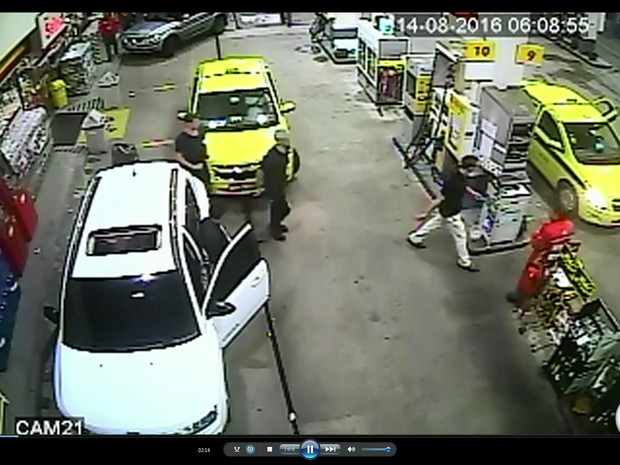 Here’s the Video of Ryan Lochte’s Gas Station “Robbery”