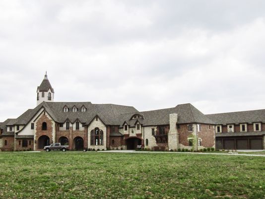 Cole Hamels Donates One of His Mansions to Help Children With Special Needs
