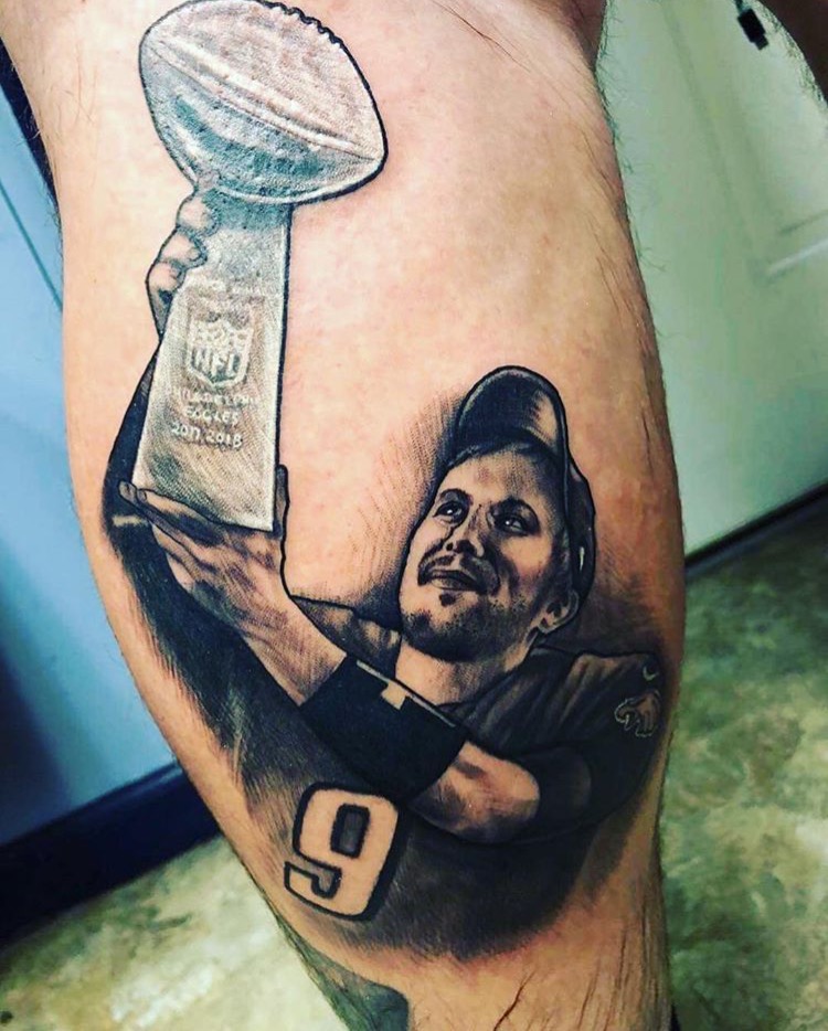 South Jersey Man Gets Nick Foles Tattooed On His Calf - Crossing Broad