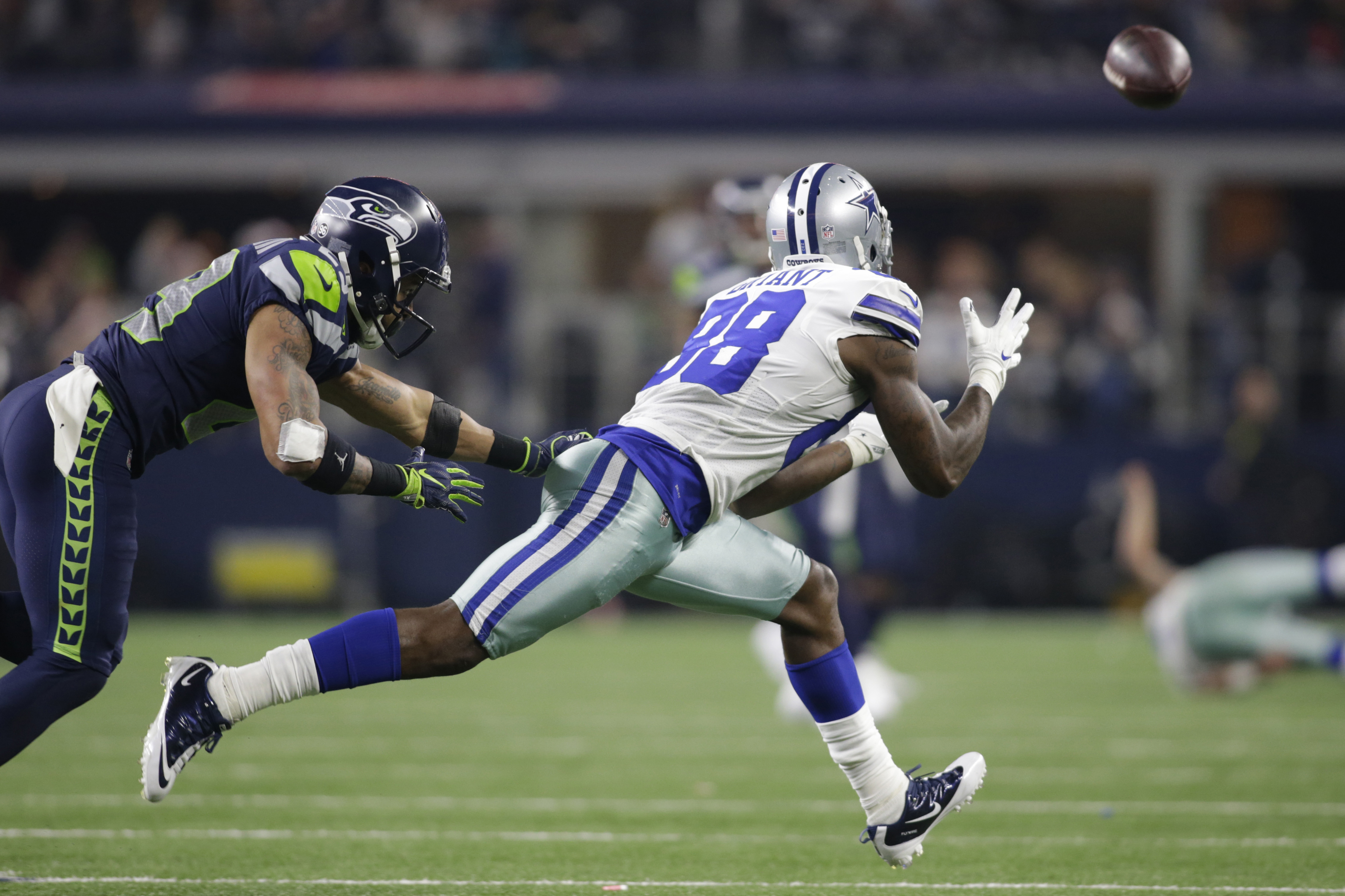 Dez Bryant Apparently Turned Down a Multi-Year Deal