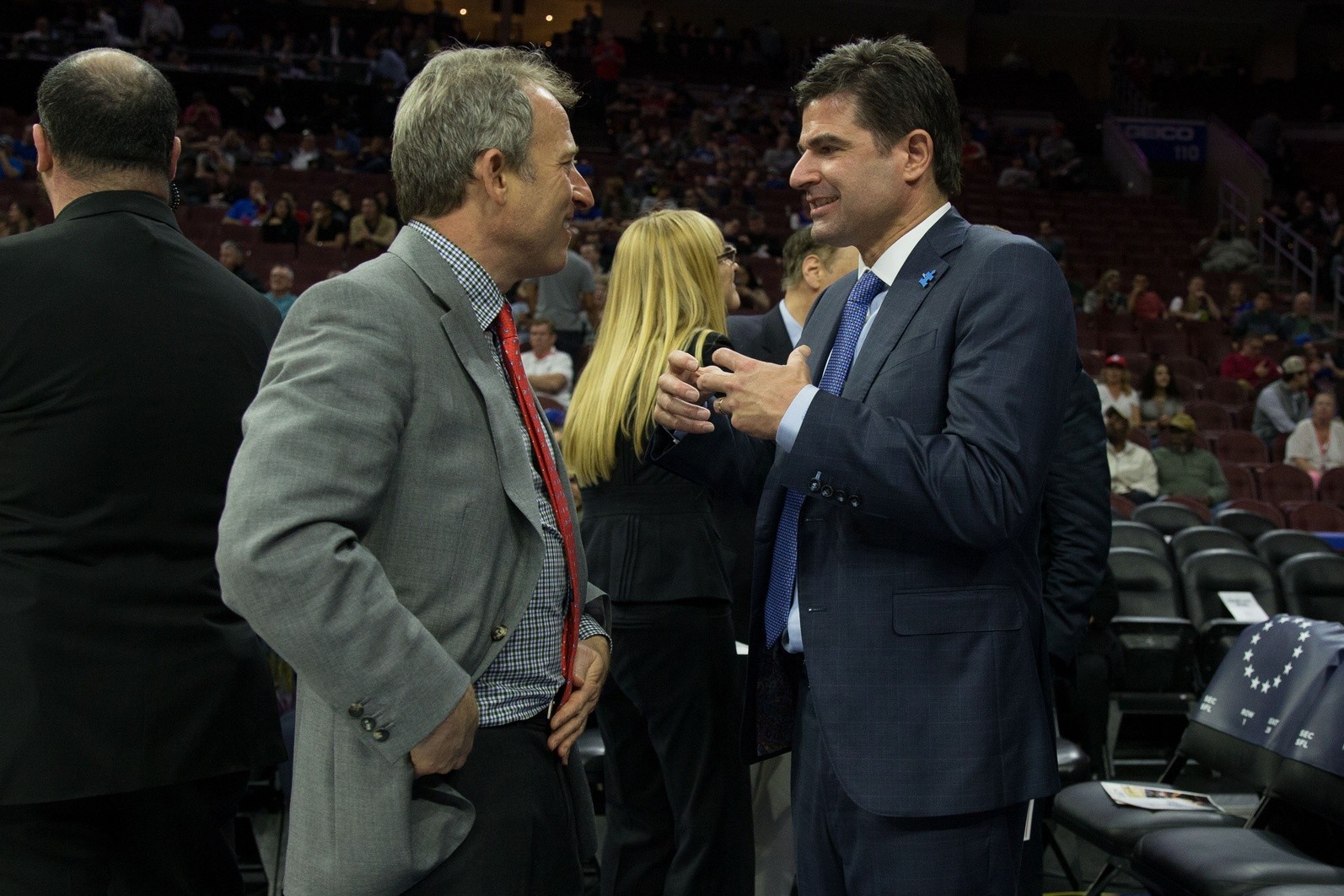 Scott O’Neil vs. Howard Eskin