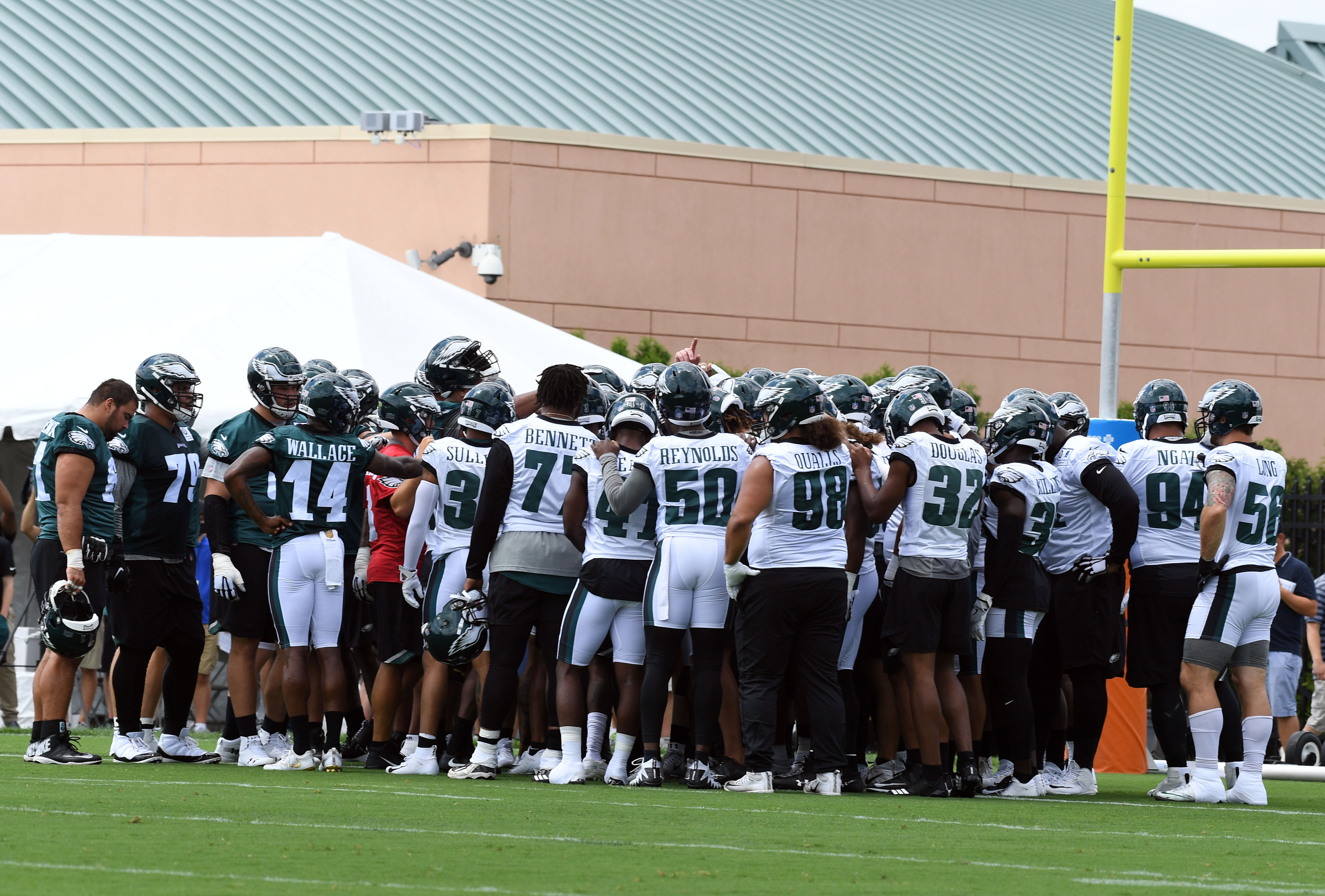 2018 Eagles Roster Predictions 1.0: Midway Through Training Camp