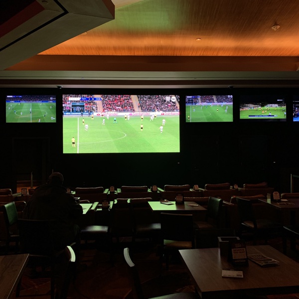 sugarhouse casino sportsbook tv screens