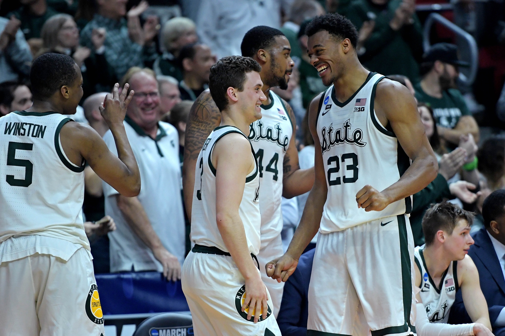 Sweet 16 Odds Lines, Predictions, Betting Analysis Crossing Broad