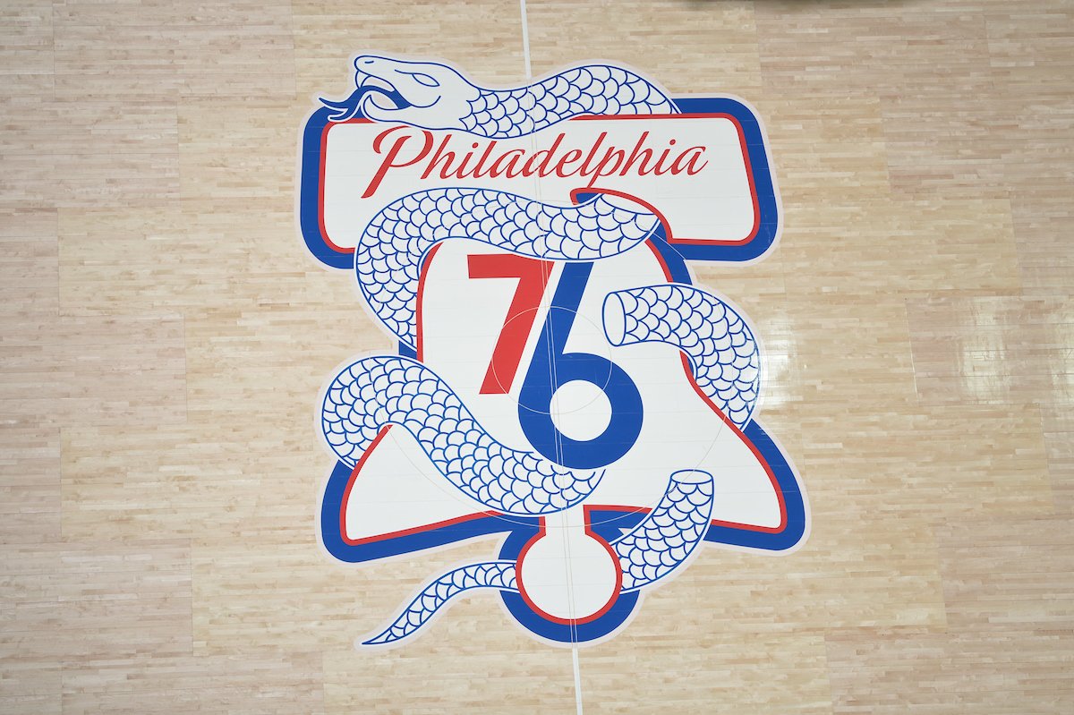 sixers phila unite court