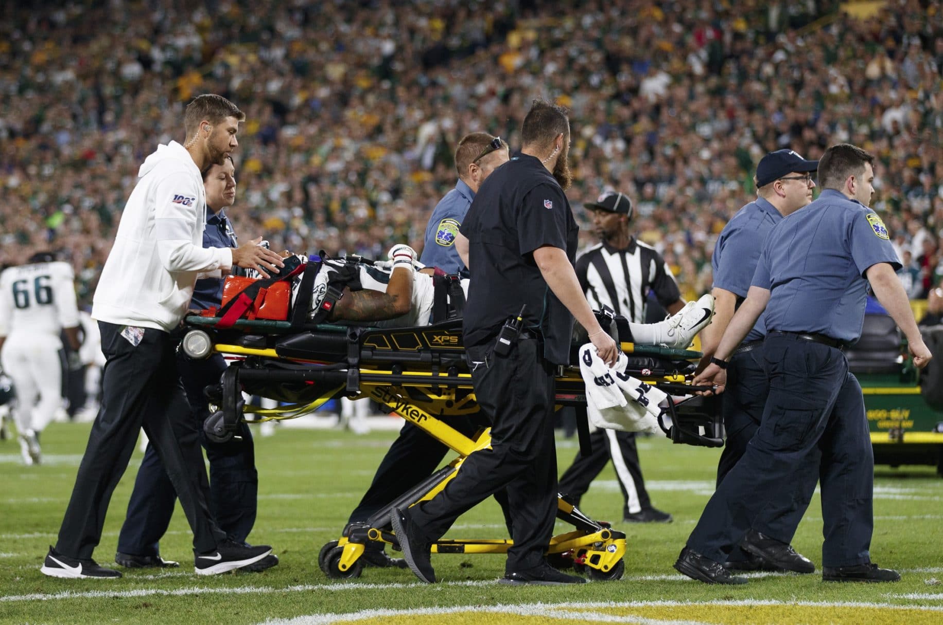 Avonte Maddox Reportedly “Week to Week” with Neck Sprain