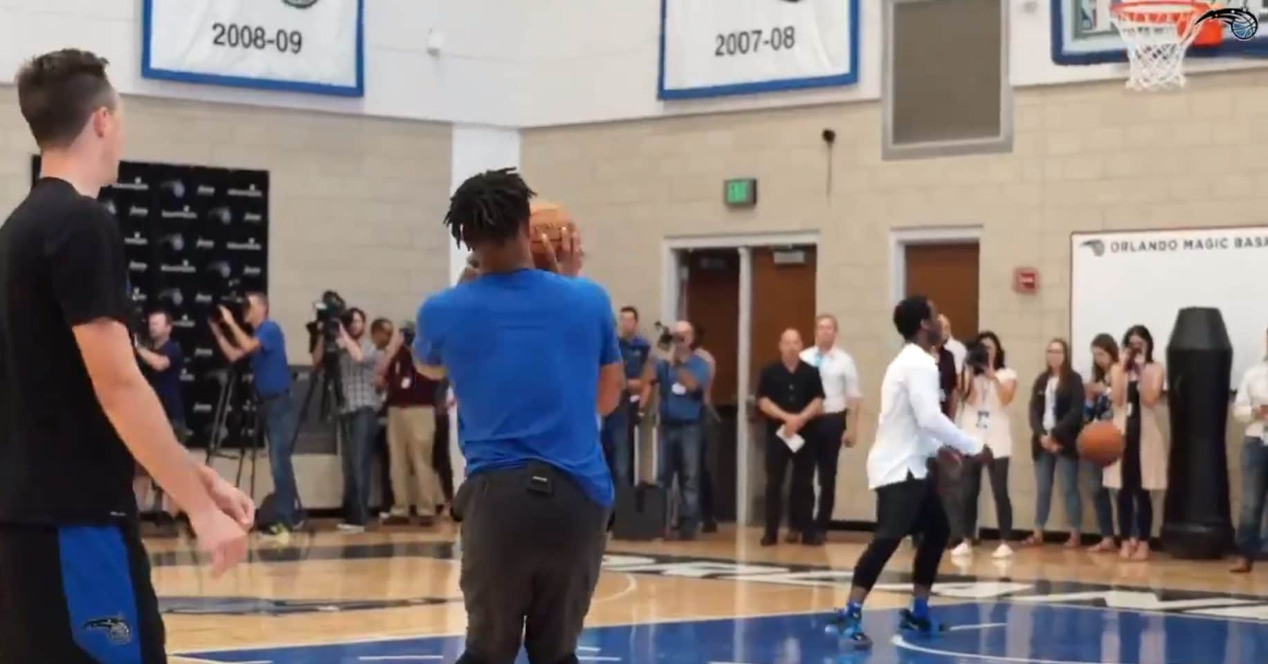 Markelle Fultz, Shooting a Basketball