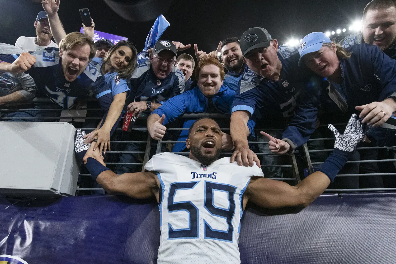 FanDuel Sportsbook is Offering 400 to 1 Odds on the Titans to Win Today