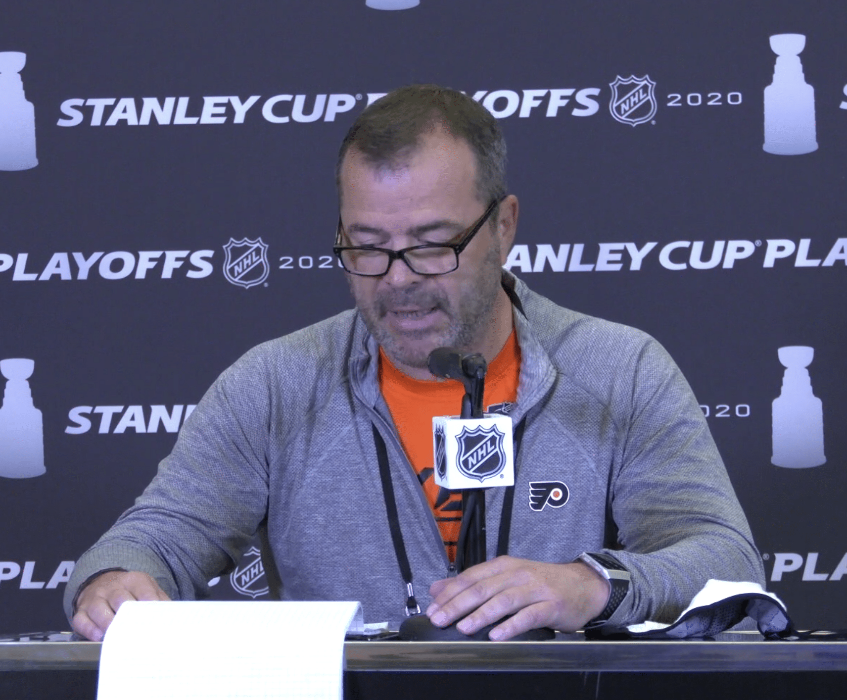 Alain Vigneault Defends His Integrity, Tells Critics to Be Good to One Another