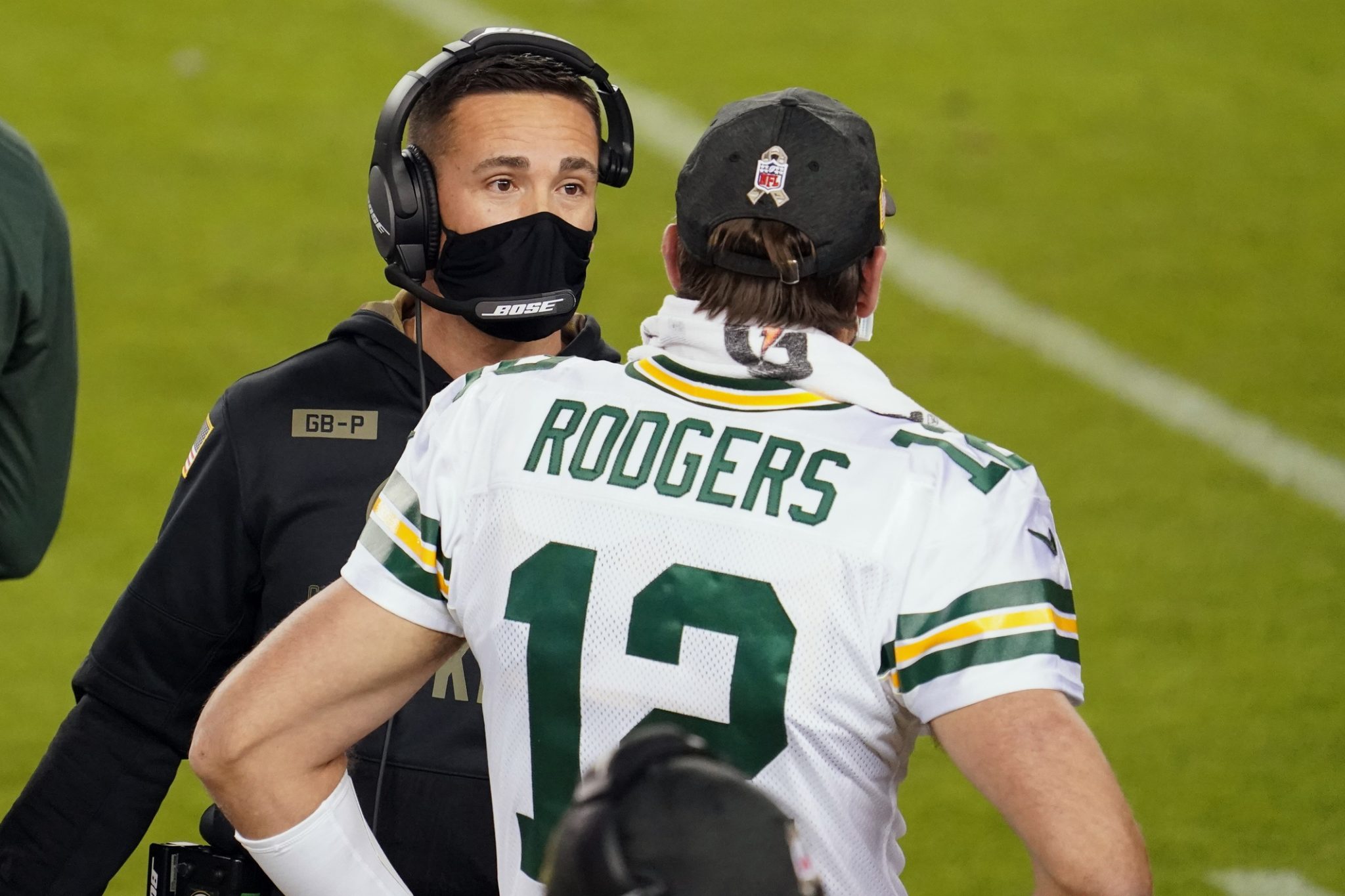 Aaron Rodgers Calls Out NFL For COVID 19 Double Standards Crossing Broad