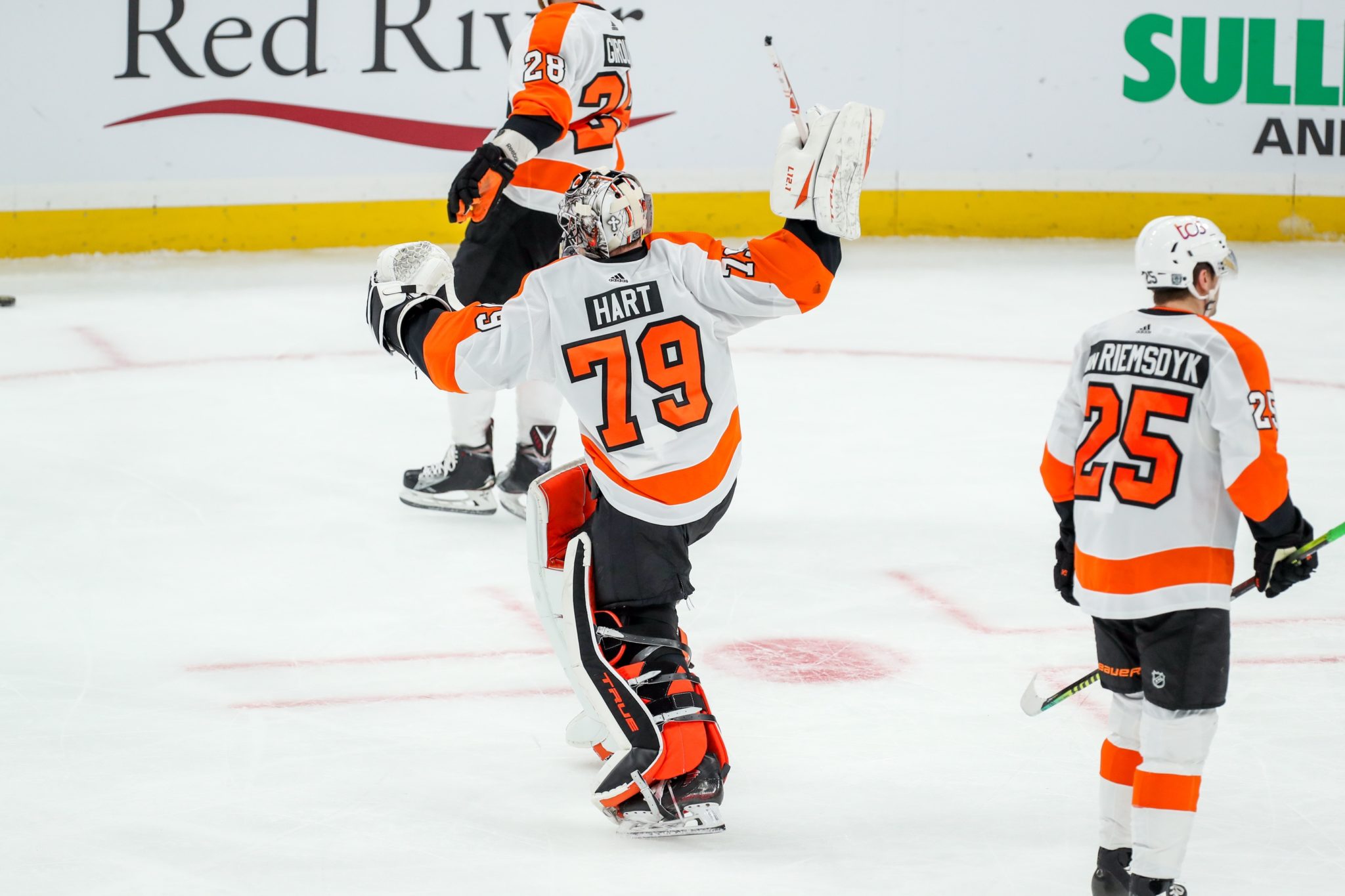 Should’ve Watched the Sixers: Five Takeaways From Bruins 6, Flyers 1