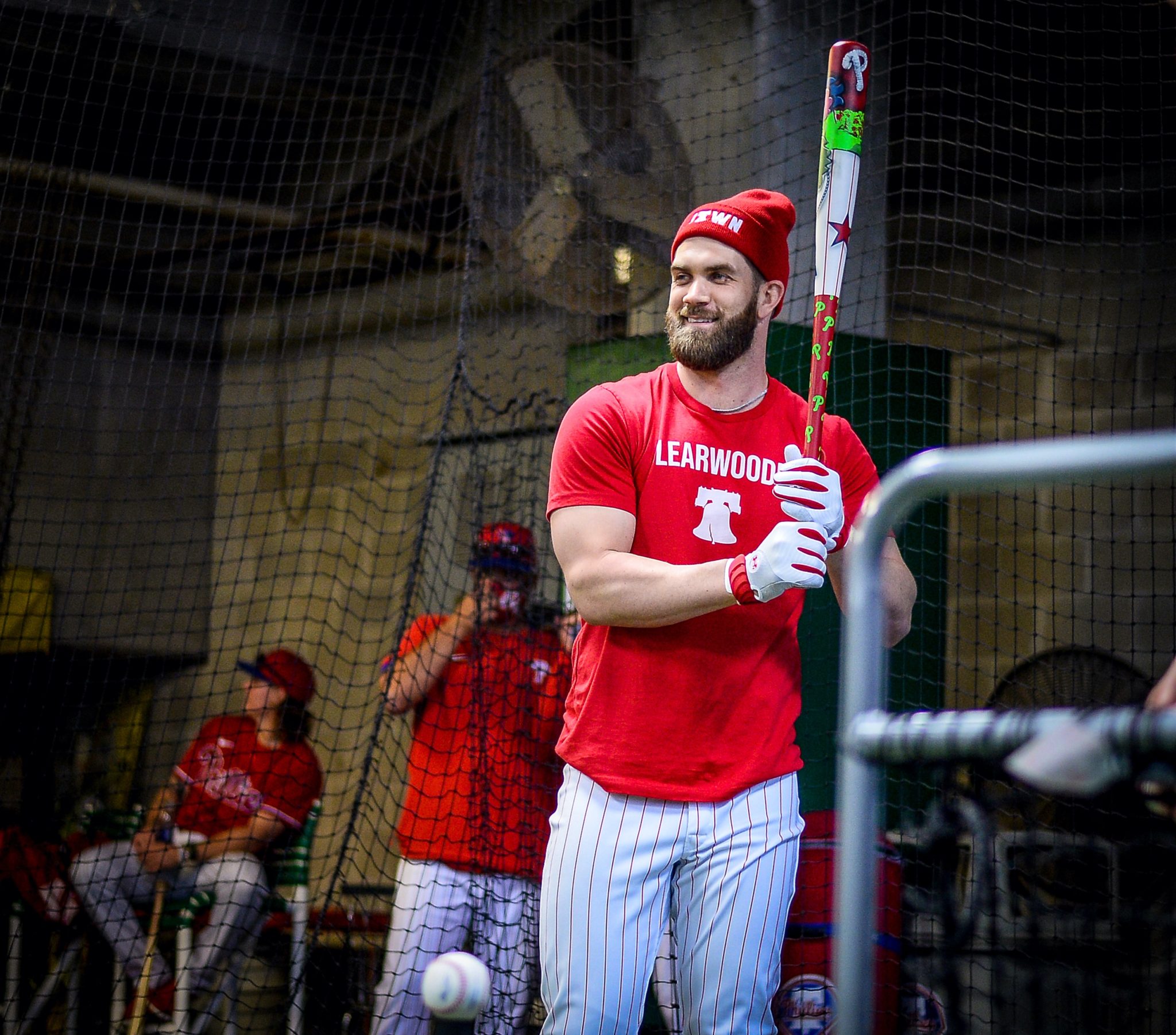 Bryce Harper rocks Gritty, Phillie Phanatic shirt before opening