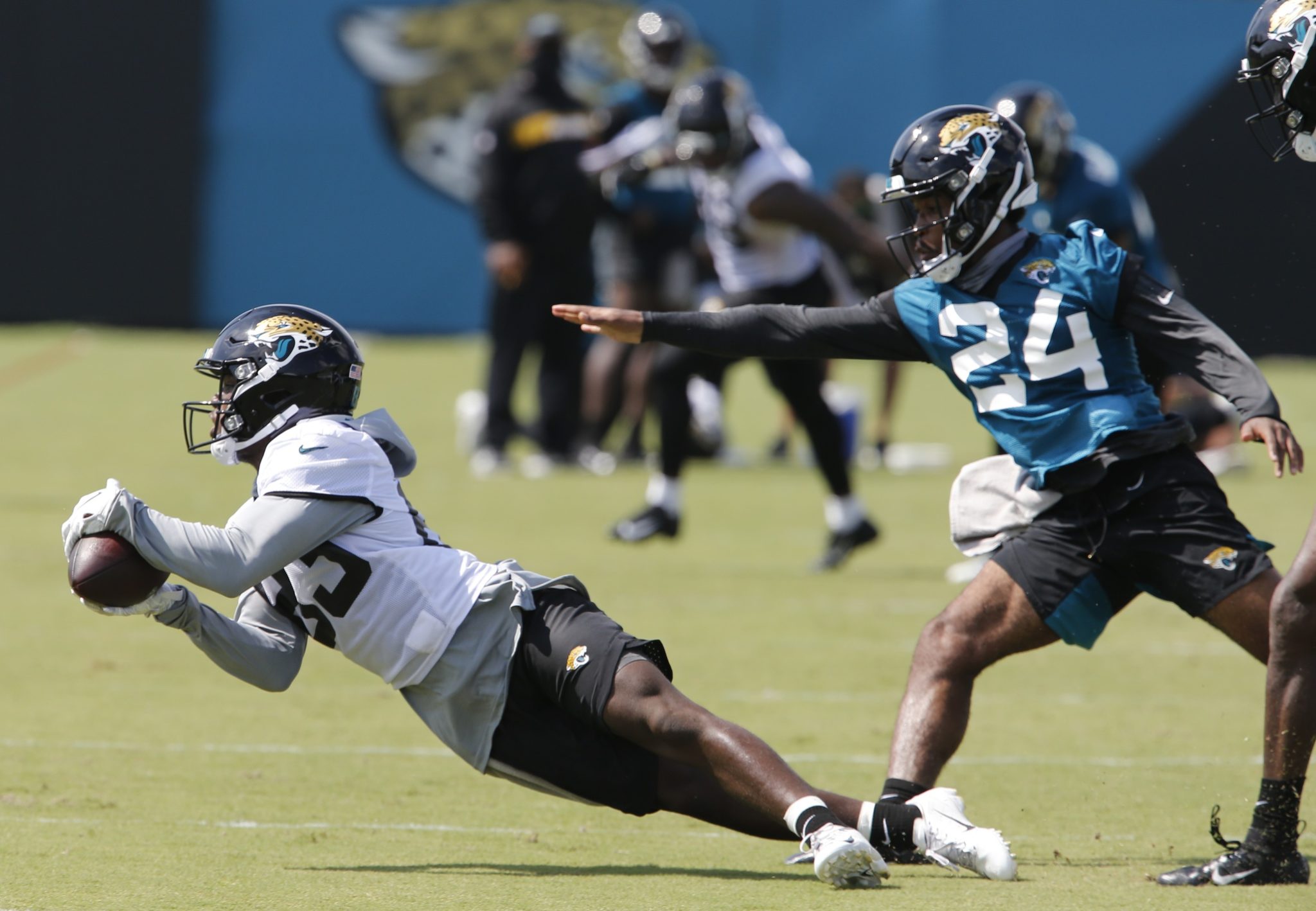Not Exactly a Blockbuster, but the Eagles Trade for a Cornerback