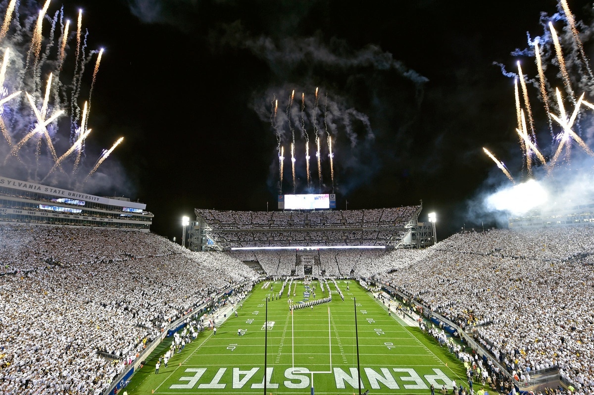 WHITE OUT WARS: John Kincade and Mike Missanelli in a College Football Kerfuffle