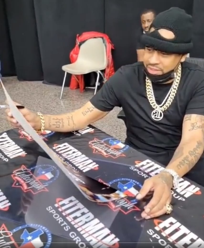 Allen Iverson Gives a Young Kid Good Advice at Autograph Show