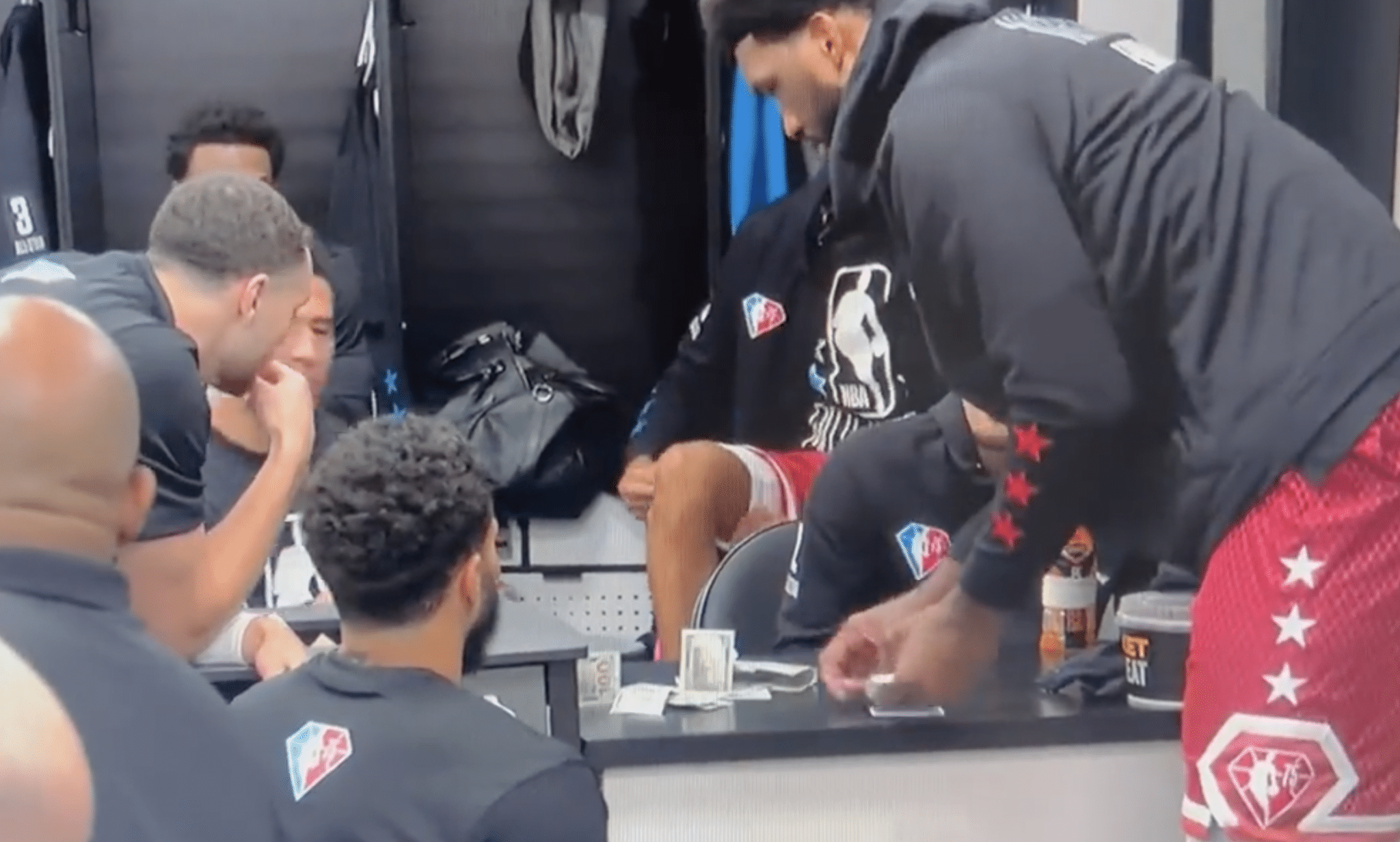 We All Know Who Won the Team Durant Spades Game