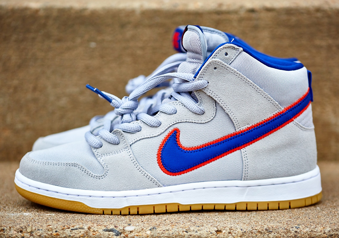 Nike is Releasing Phillies SB Dunks Using the Best Color Scheme in Team  History - Crossing Broad