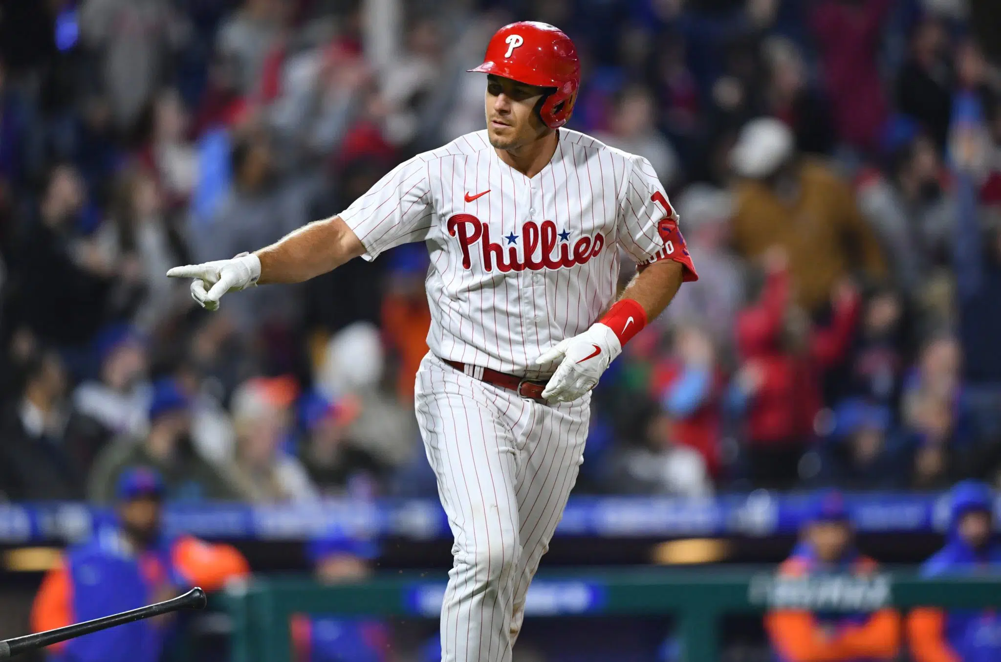Opinion J.T. Realmuto Must Get Rid of the Applebee's WalkUp Music