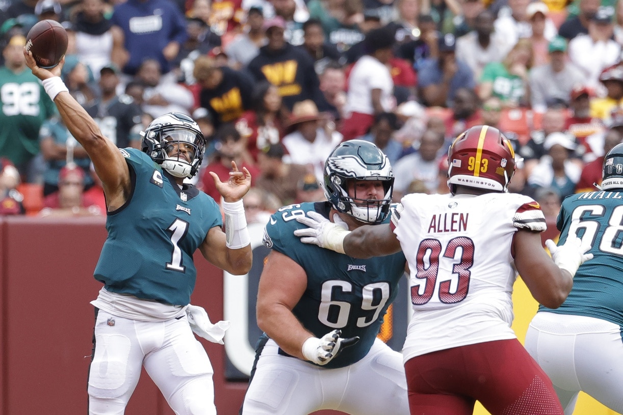 Tuesday Data Dive: Eagles Offense Currently Lighting it Up, Even with Sluggish Second Halves