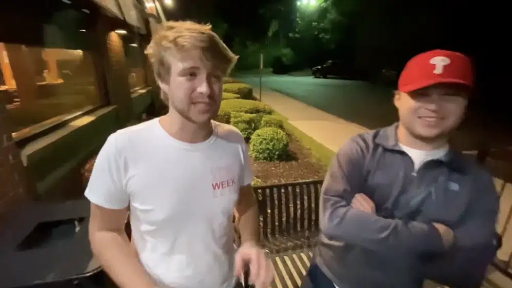 Braves Fan Throws a Drink at Phillies Fans, Asks Them if they Want the