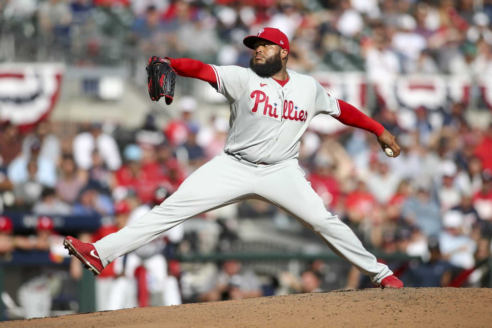 Braves Writers and Players Are Upset Jose Alvarado Fixed the Mound Before His Relief Appearance