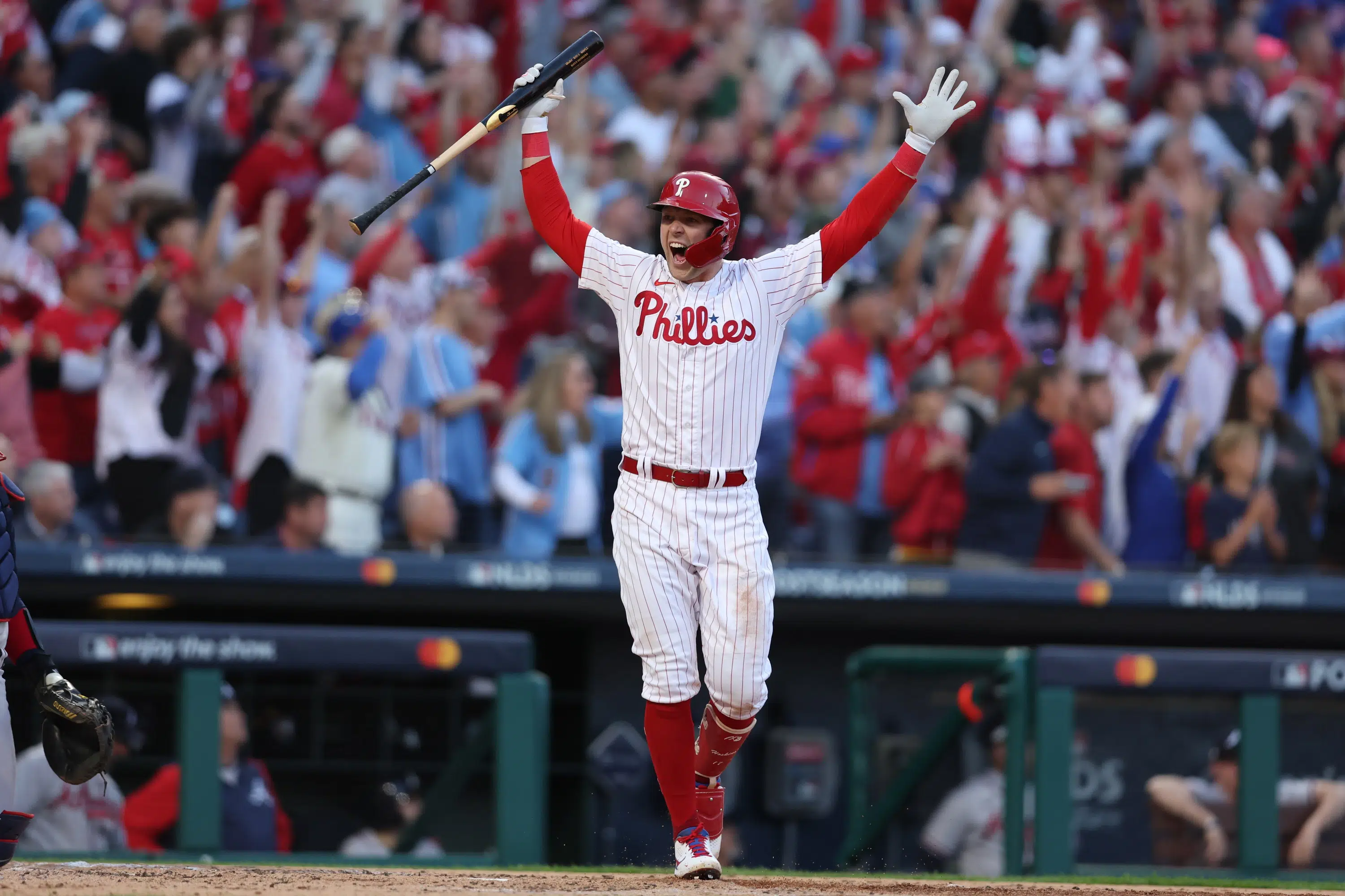 Rhys Hoskins Tops List of Many Who Found Redemption in Phillies' Win