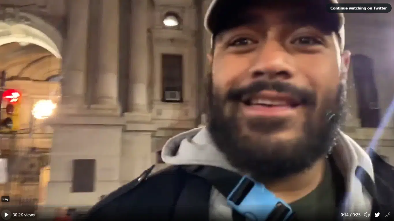 Jordan Mailata Reportedly Gets a Restructured Contract Crossing Broad