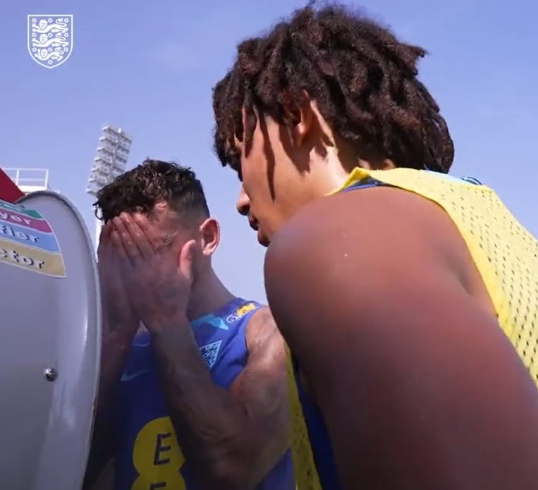 England Players Can’t Handle the Qatar “Heat”
