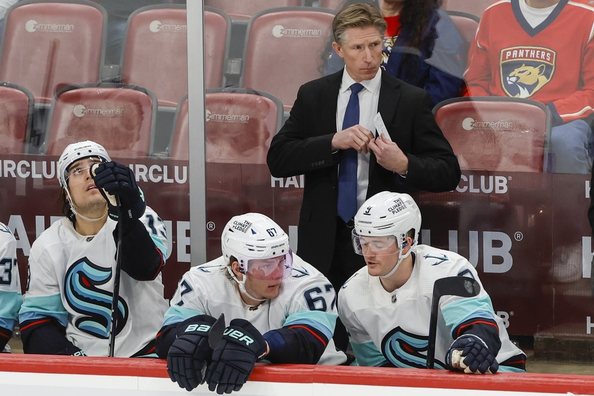 Dave Hakstol Seems to be Following in Gabe Kapler’s Post-Philadelphia Footsteps