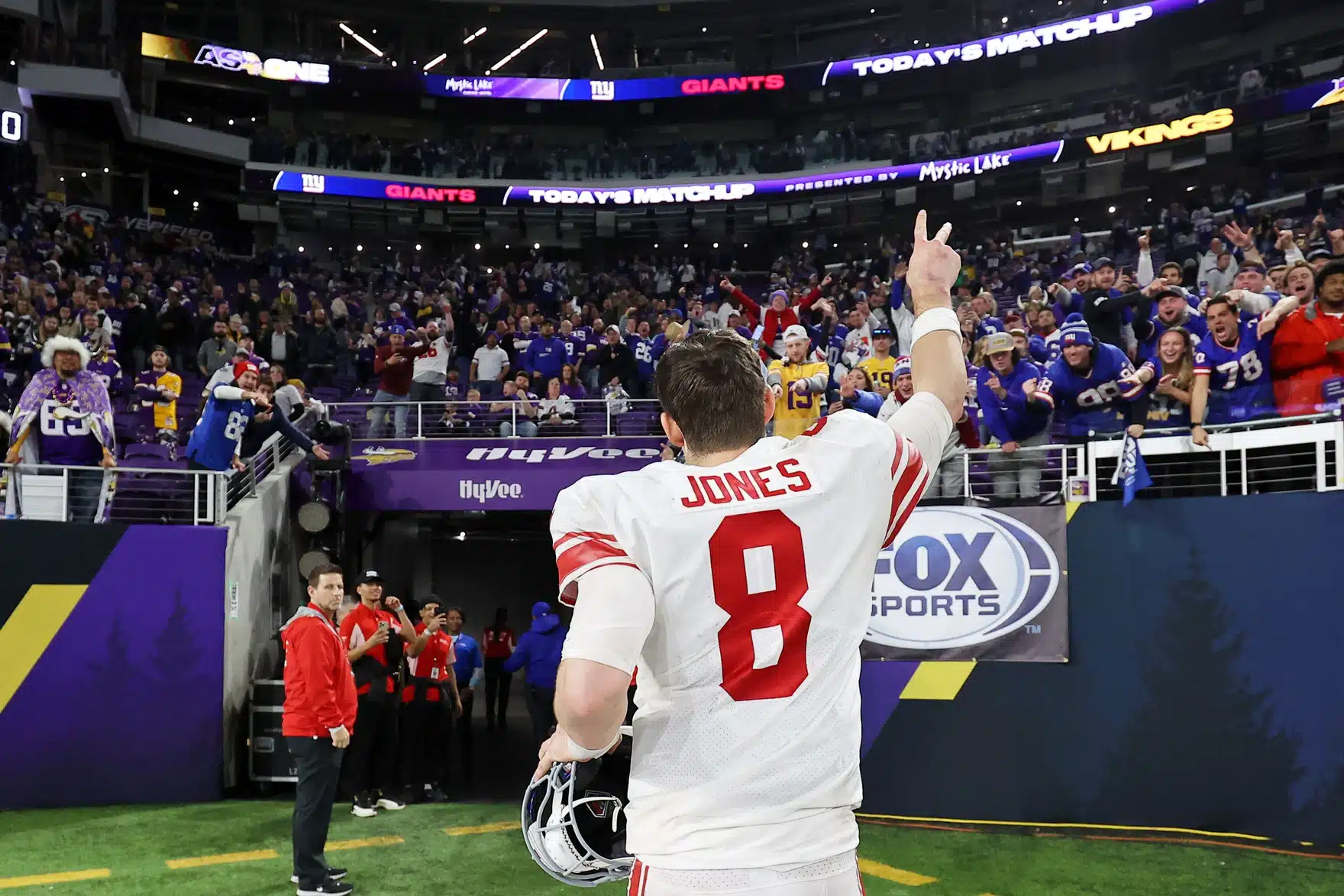 A Message from the New York Giants' Equipment Staff - Crossing Broad