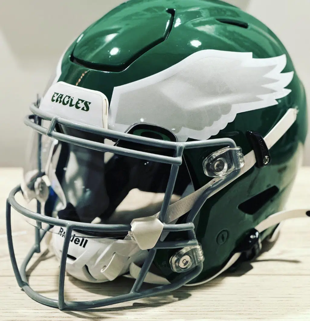 Is this what the Eagles' Kelly Green Helmets Will Look Like in 2023
