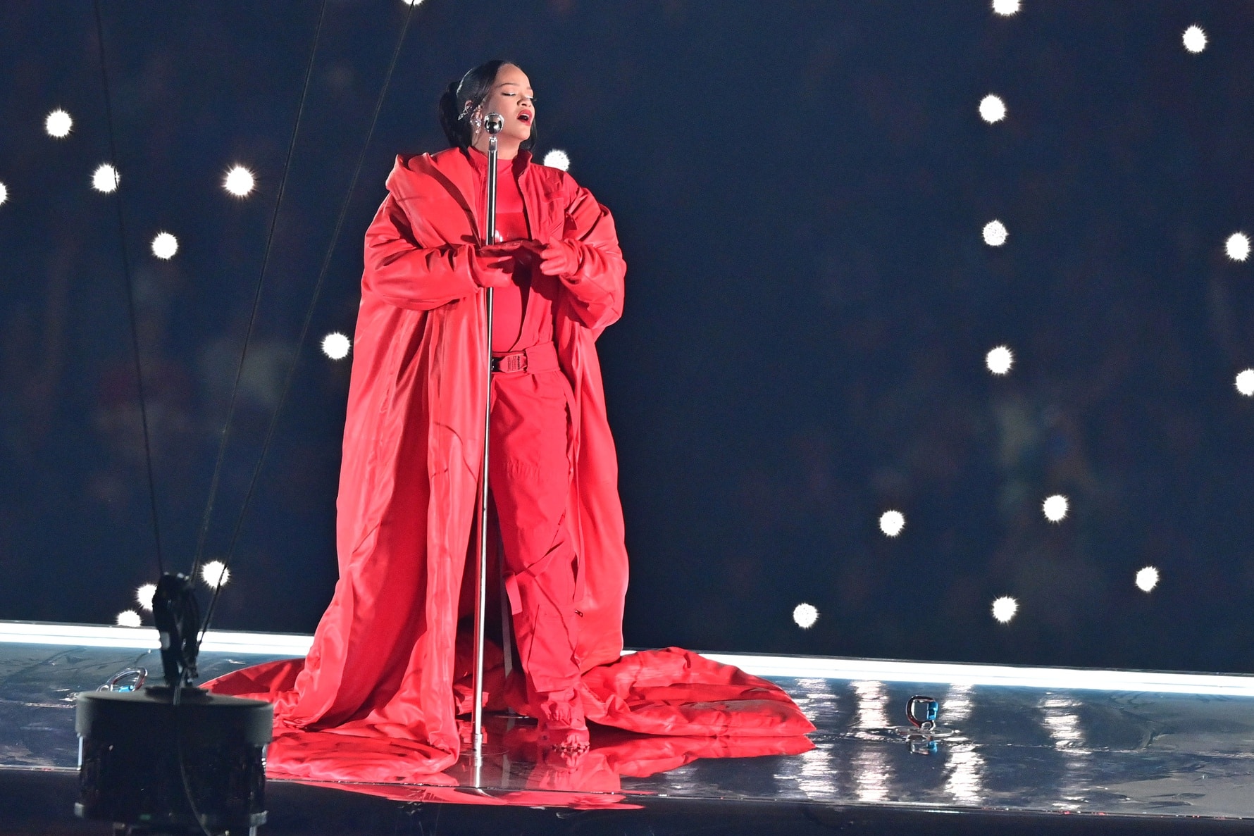 Sod-Gate: Rihanna Rehearsals and NFL Greed Caused Slippery Super Bowl Field