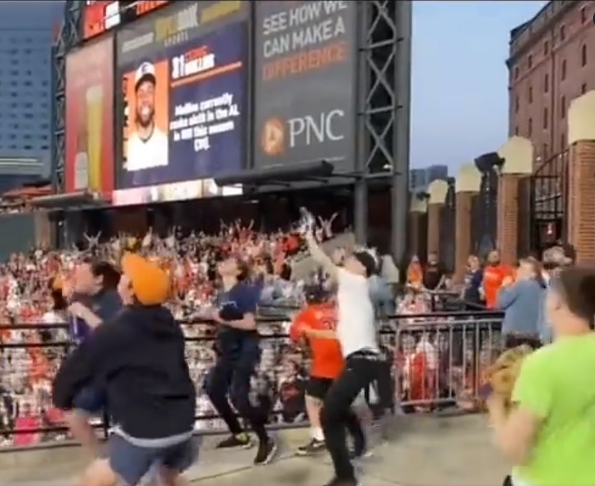 Let Us Analyze this Video of Zack Hample Possibly Bumping into a Kid