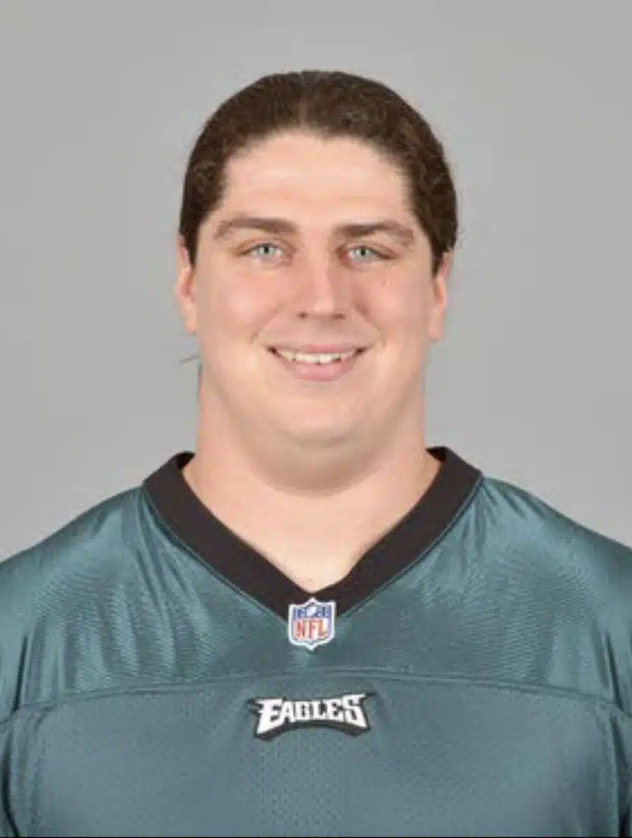 Dennis Kelly and His Legendary Team Picture Making Eagles Return