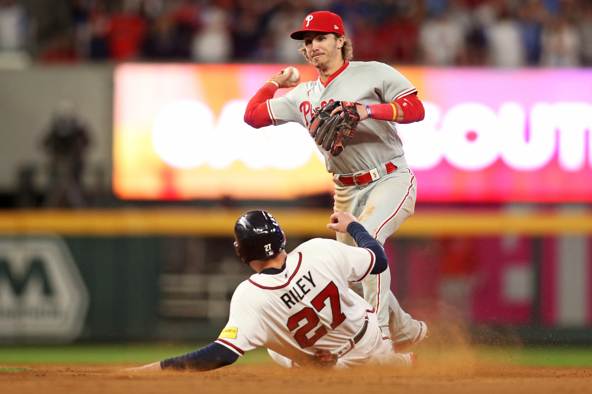 Phillies topple Braves to reach first NL Championship Series since 2010, MLB