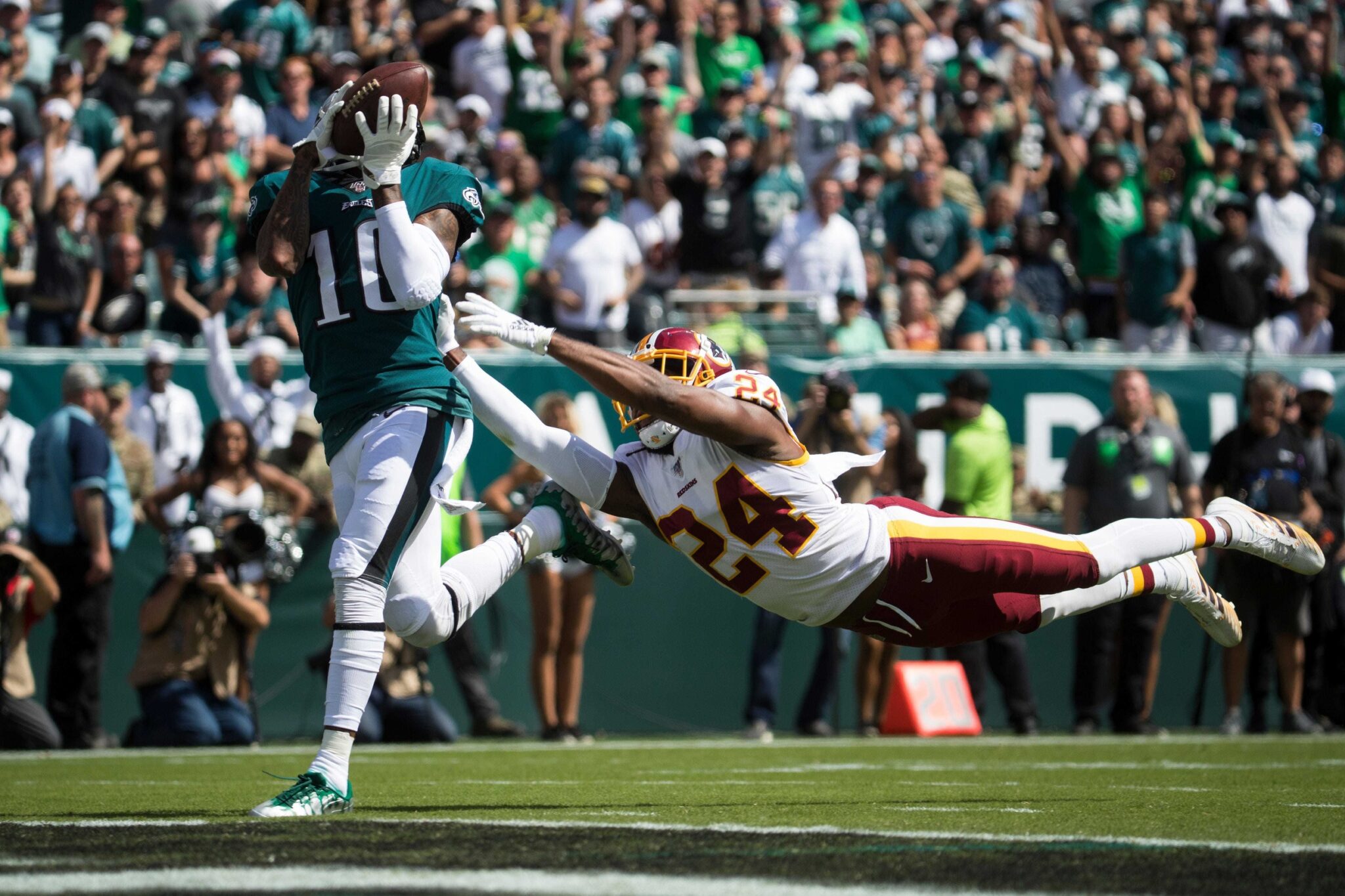 DeSean Jackson Retiring as an Eagle - Crossing Broad
