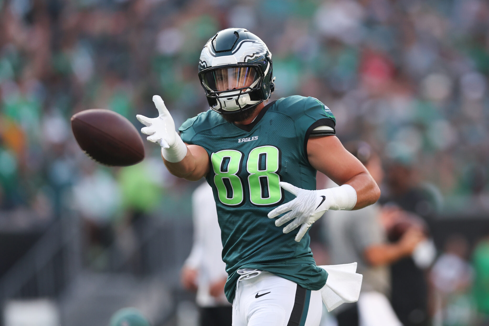 Best Bets for the Eagles’ Monday Night Football Clash with the Falcons